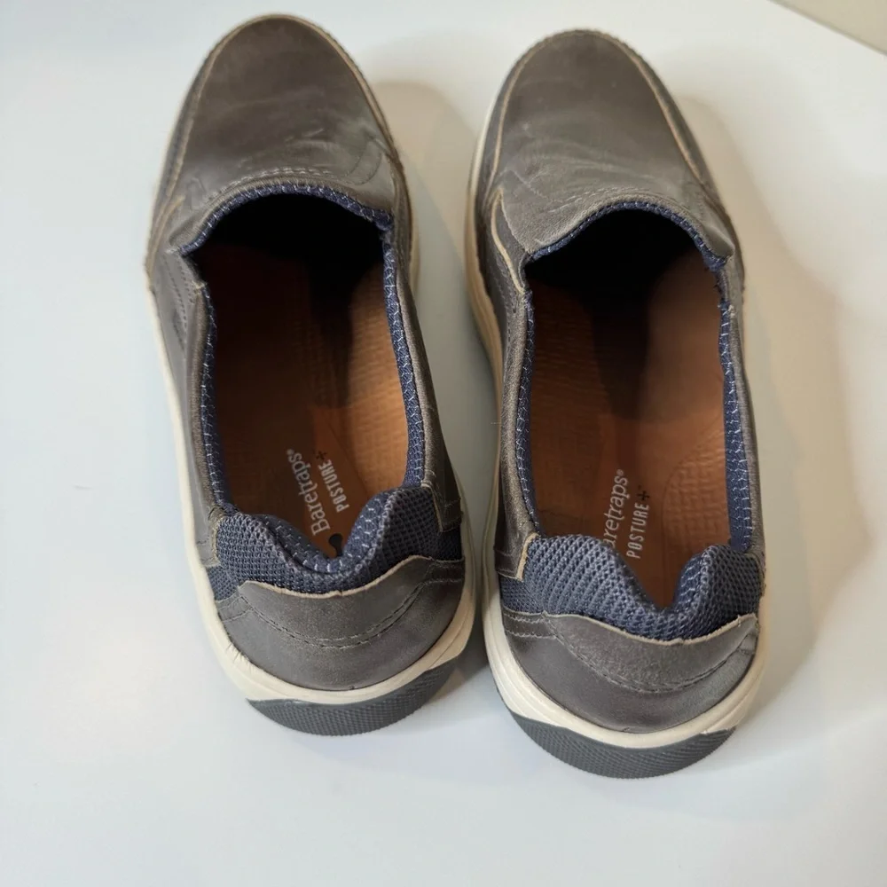 BARETRAPS Jarred Men's Leather Slip-on Sneaker size 8 Mahogany Mist Grey - NEW